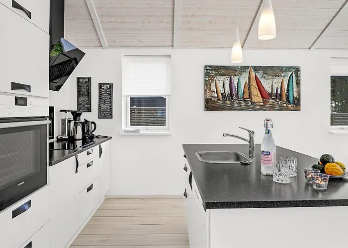 Stunning In Nexo With Sauna Balke
